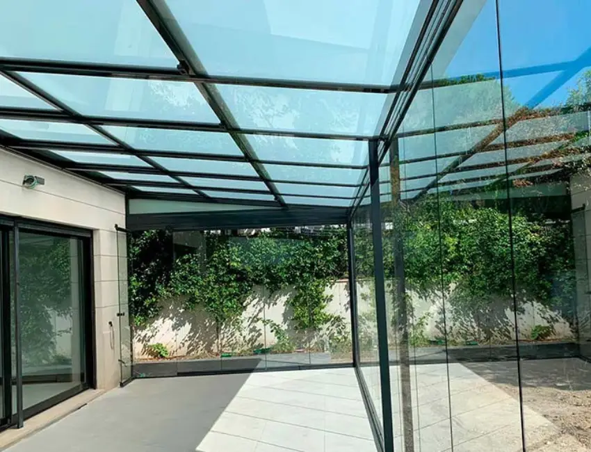 que temperatura aguanta el policarbonato